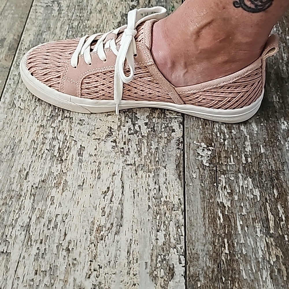 LUCKY BRAND DANSBEY CASUAL SNEAKER - Picture 12 of 12